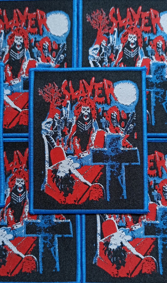 LIVE UNDEAD