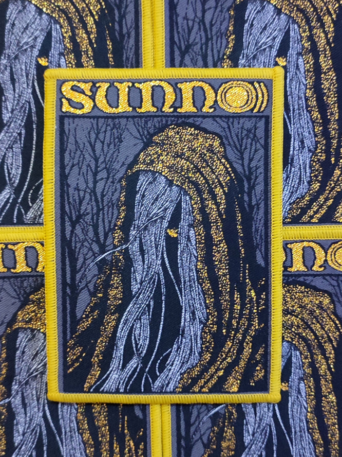 S U N N O)))