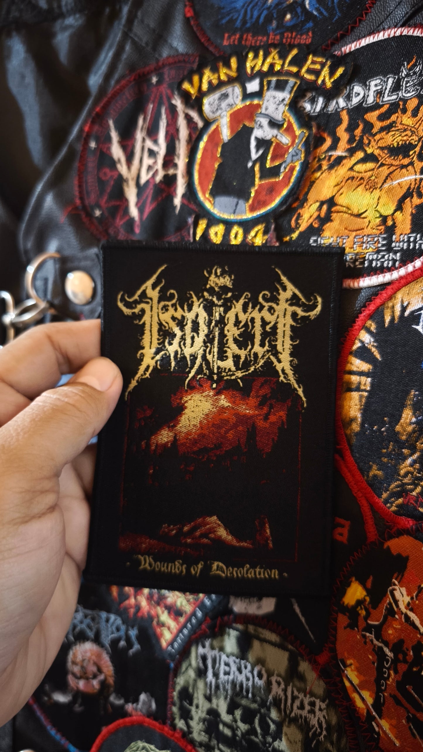 ISOLERT (GR) - Wounds of Desolation
