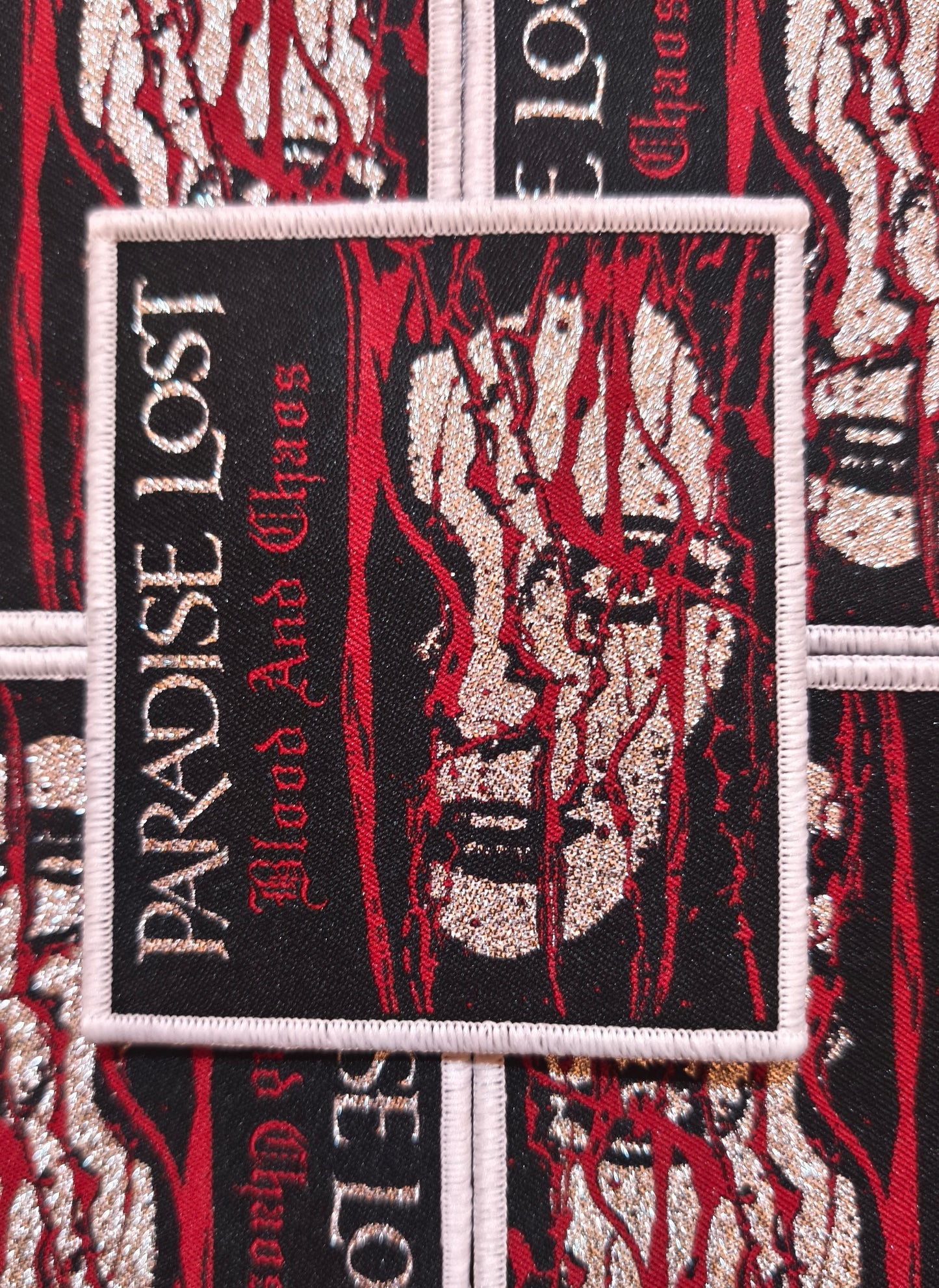P A R A D I S E L O S T I I