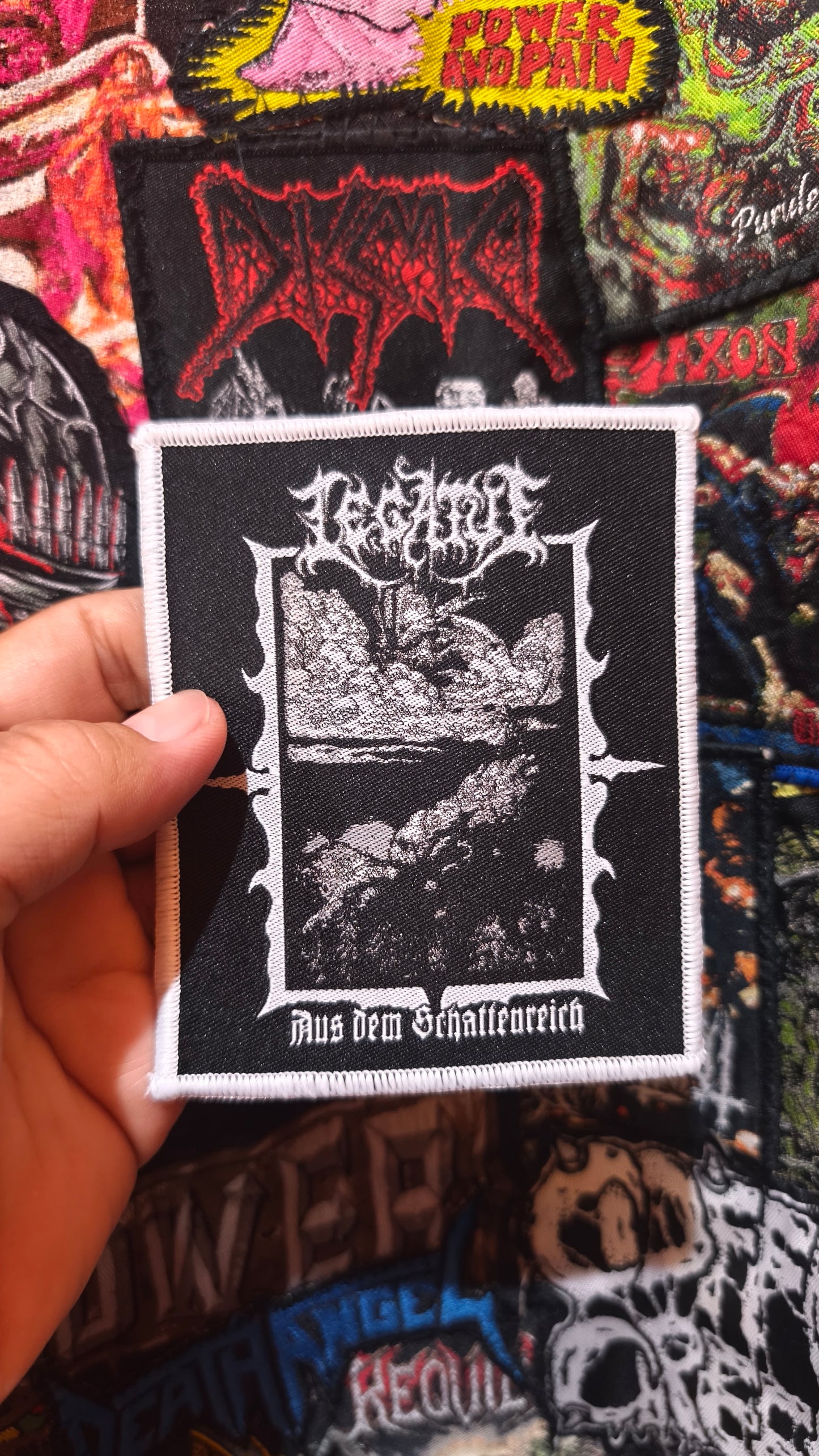 LEGATUS (DE) - Aus dem Schattenreich