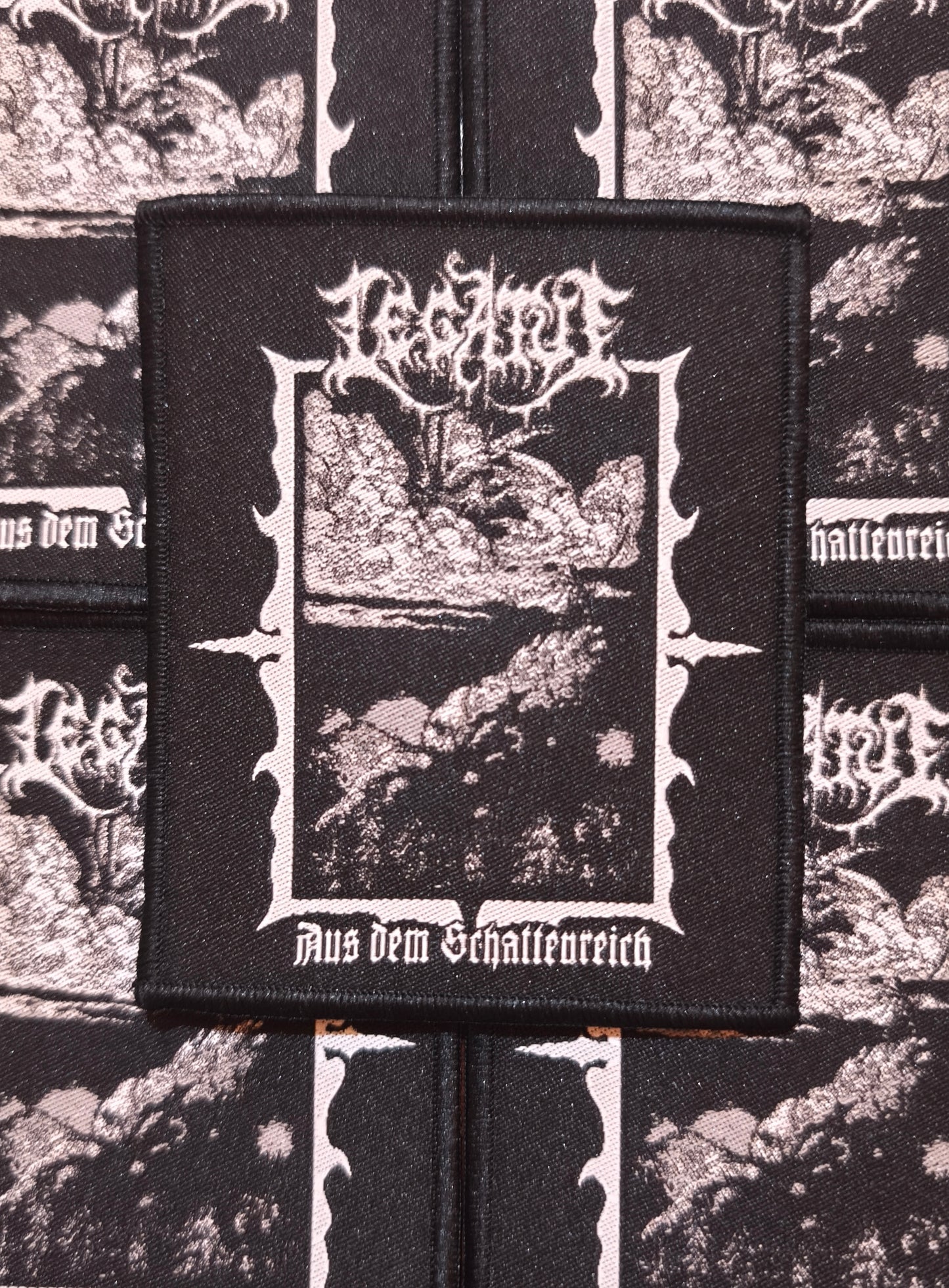 LEGATUS (DE) - Aus dem Schattenreich