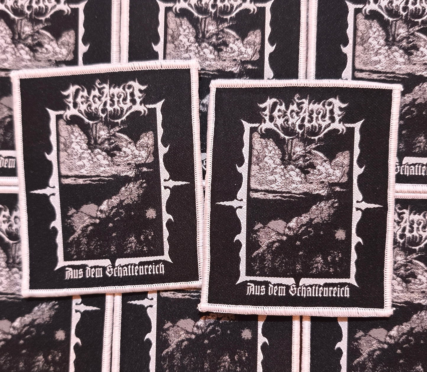 LEGATUS (DE) - Aus dem Schattenreich