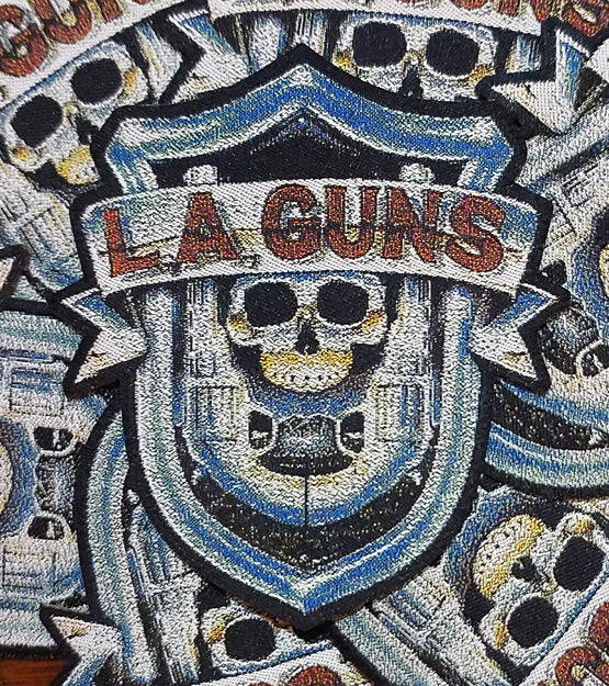 GLUE SHAPED PATCH I  LA GUNS