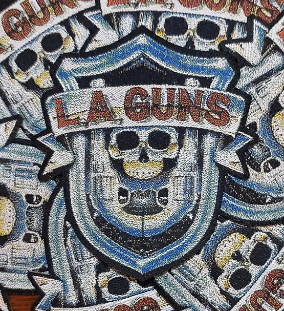 GLUE SHAPED PATCH I  LA GUNS