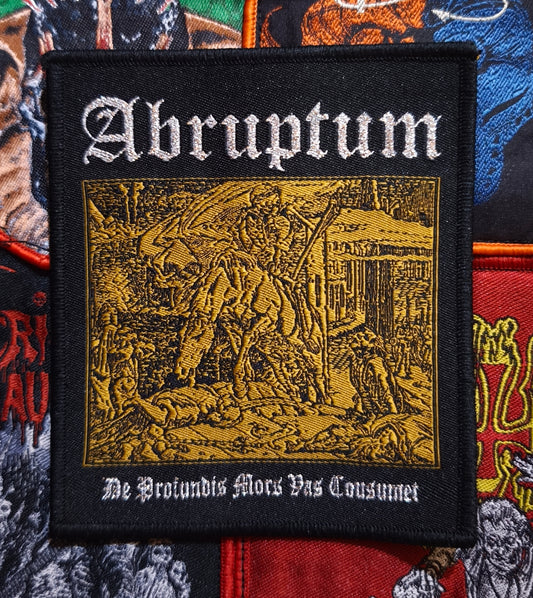 DE PROFUNDIS MORS VAS COUSUMET
