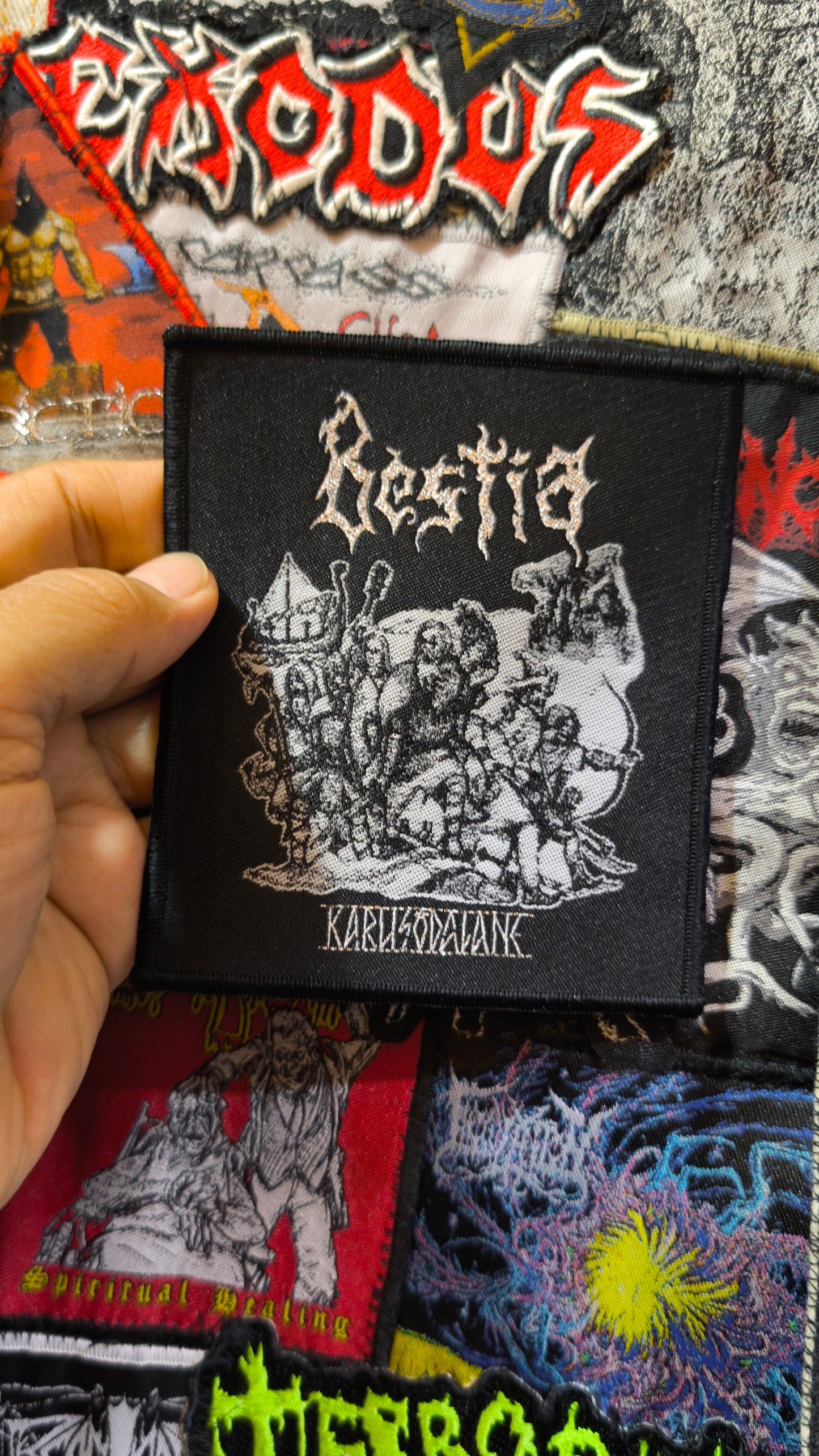 BESTIA (EE) - Karusõdalane