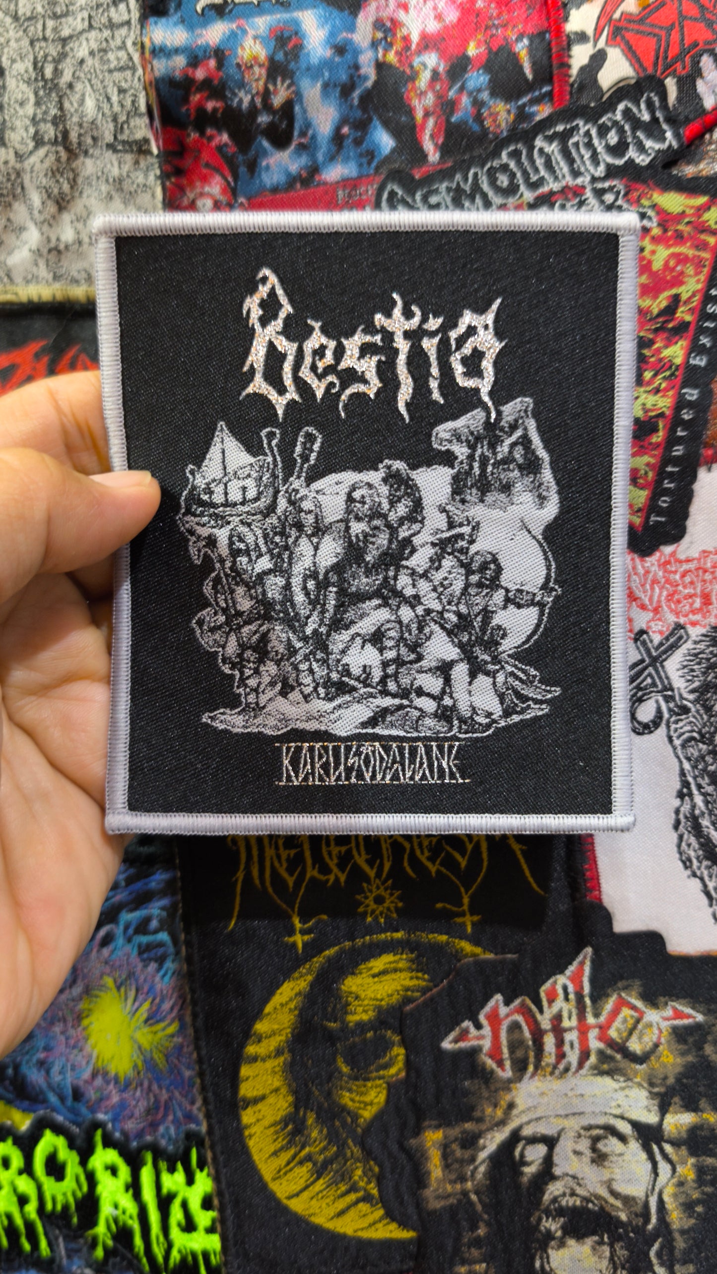 BESTIA (EE) - Karusõdalane