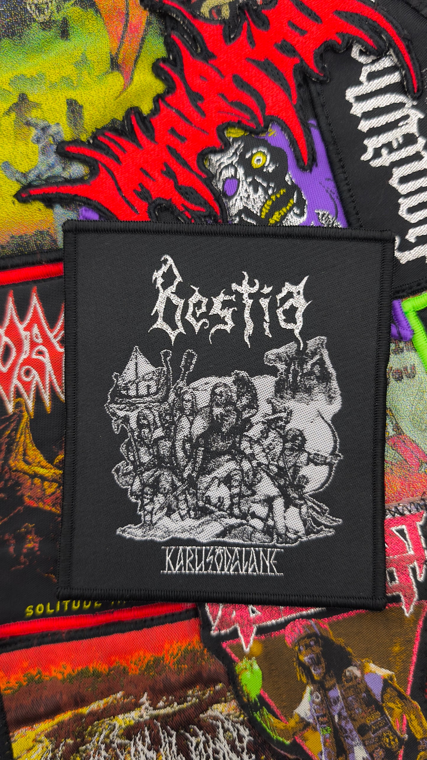 BESTIA (EE) - Karusõdalane
