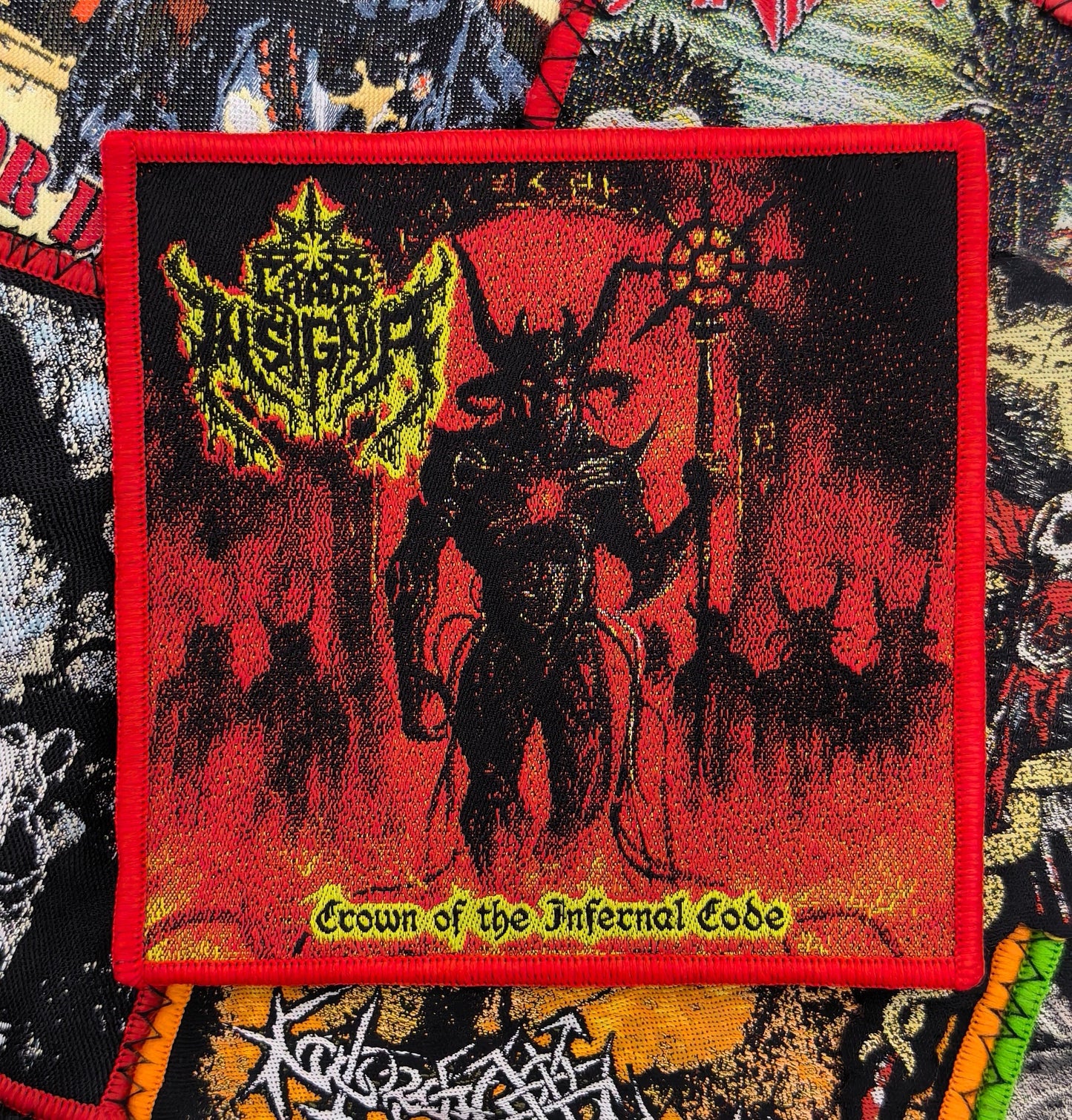 CHAOS INSIGNIA (RO) - Crown of the Infernal Code