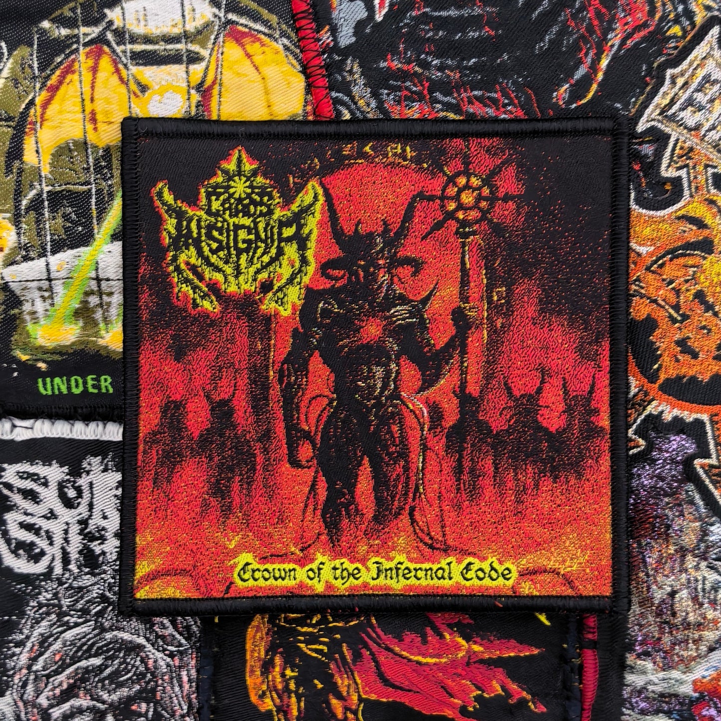 CHAOS INSIGNIA (RO) - Crown of the Infernal Code