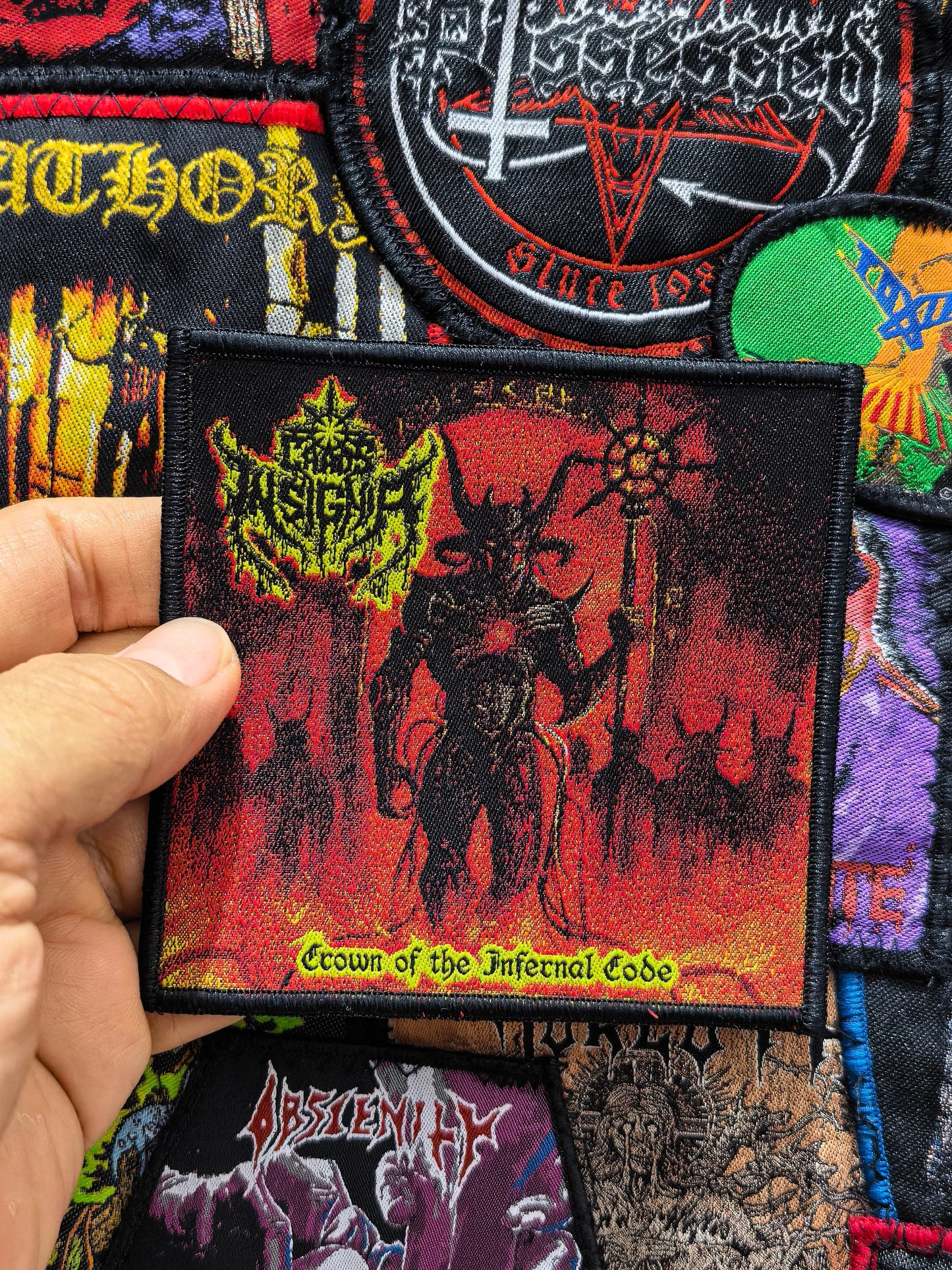 CHAOS INSIGNIA (RO) - Crown of the Infernal Code