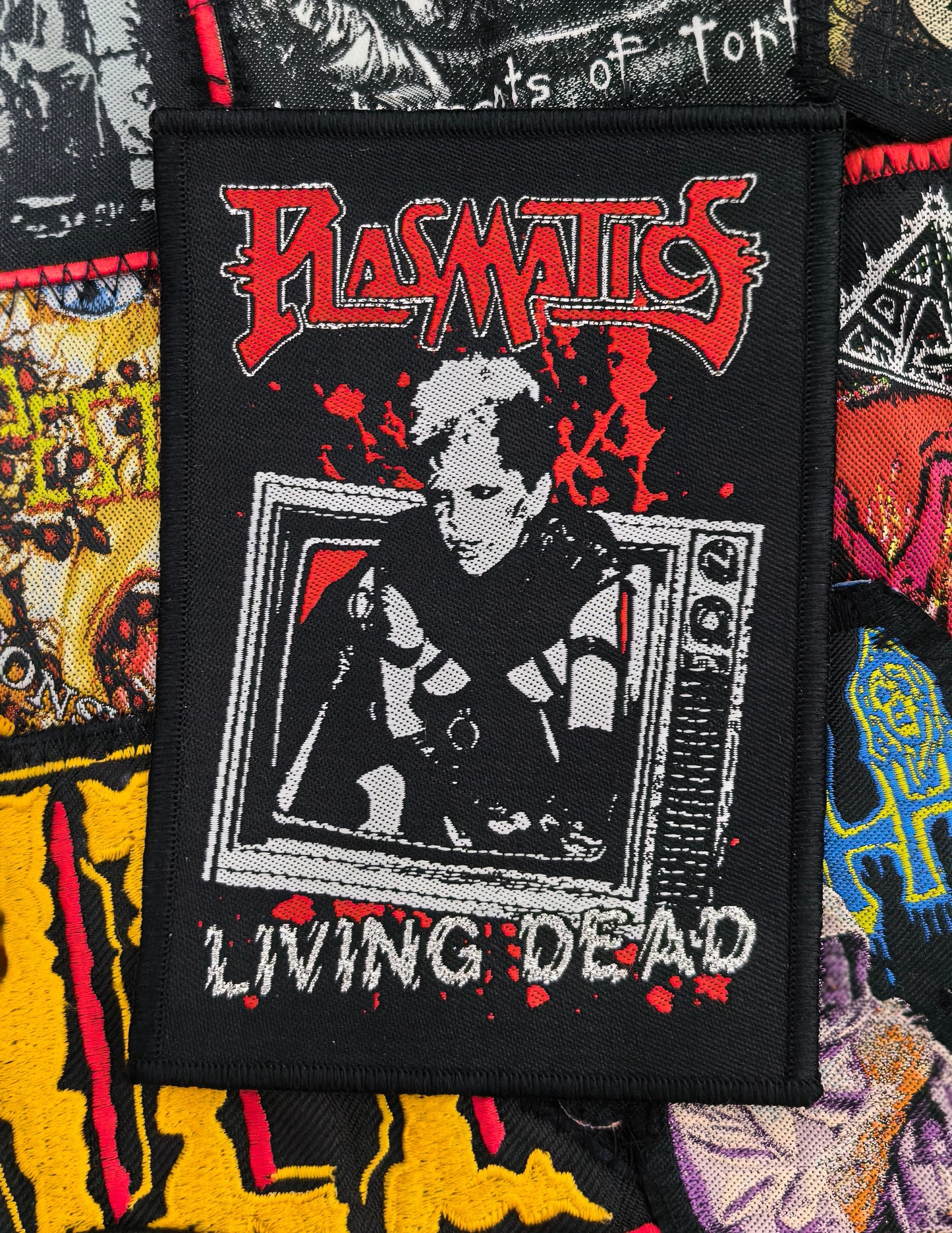 LIVING DEAD II