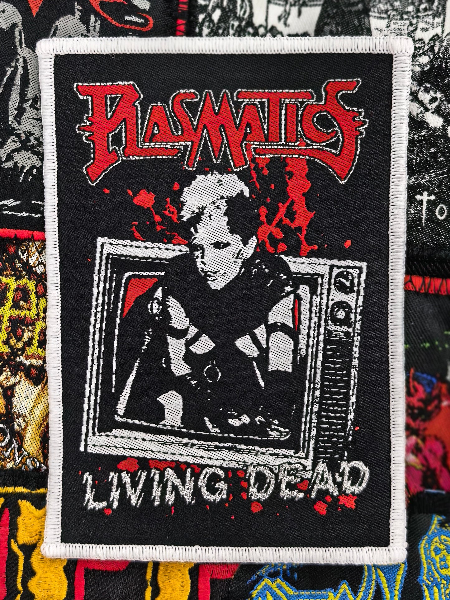 LIVING DEAD II